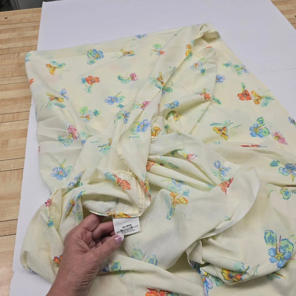 Vintage Floral Bed Sheets Pillowcases Multi Cream Cotton Blend Cottagecore